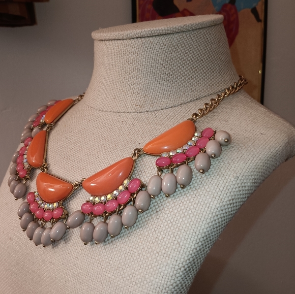 Beautiful Multicolored Jewel Necklace 💖 - Picture 3 of 5